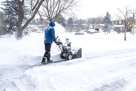 Professional Snow Removal Services in Edmonton | Yardly