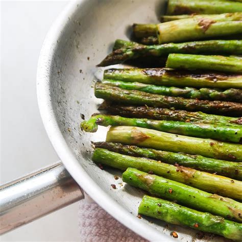 10-Minute Sauteed Asparagus - Homemade Mastery