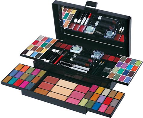 Cameleon Makeup Kit 3016C - Price in India, Buy Cameleon Makeup Kit 3016C Online In India ...