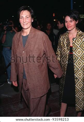 08apr98: Singer K.D.Lang (Left) & Girlfriend Leisha Hailey At The World Premiere Of "City Of ...