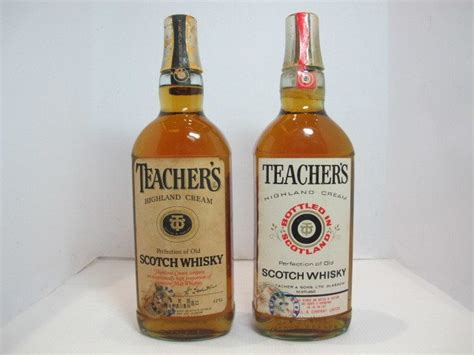 2 bottles Teacher's whisky 1970s & 1980 - Catawiki