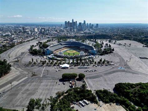 Did Dodger Stadium flood? Was a shark on the 405 freeway? Hurricane ...