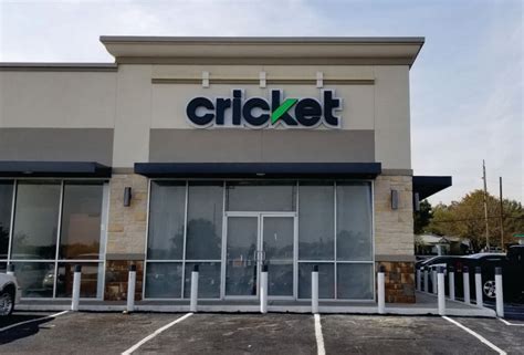 Cricket Wireless in Dallas - Giant Sign Company