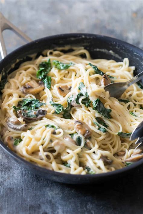 Creamy Lemon Mushroom Kale Linguine Pasta - My Food Story