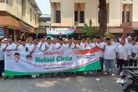 Relasi Cinta Dampingi Kampanye Hari Pertama Capres Anies Baswedan di Kota Bogor - Metropolitan