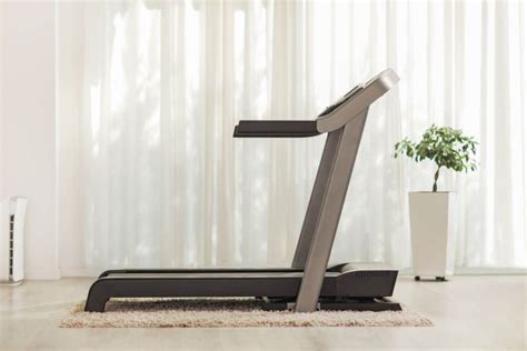 The Top 5 Best Treadmills for Home Use - treadmill.run