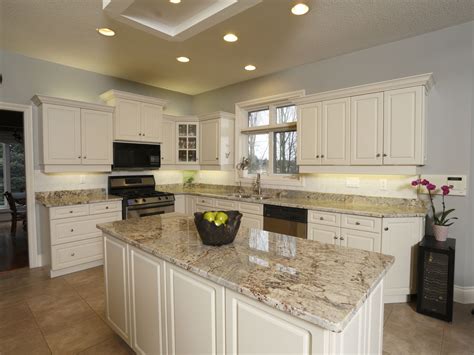 Exquisite Home Design With Sienna Bordeaux Granite: Fresh Kitchen Design With White Cabinet And ...