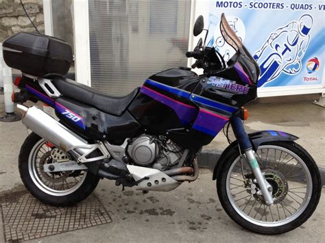 Review of Yamaha XTZ 750 Super Tenere 1992: pictures, live photos & description Yamaha XTZ 750 ...