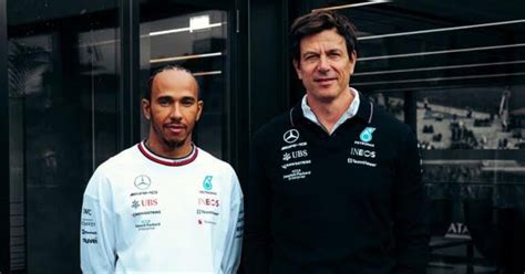 Lewis Hamilton Signs New Contract With Mercedes: All You Need To Know - Speedope