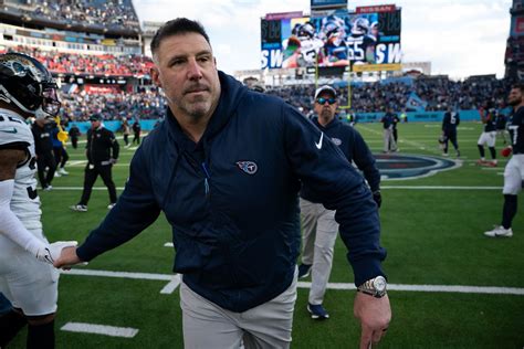 Titans Mike Vrabel interested in a return to the New England Patriots ...