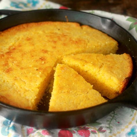 Easy Moist Cornbread | Recipe | Easy moist cornbread recipe, Easy moist cornbread, Sweet cornbread