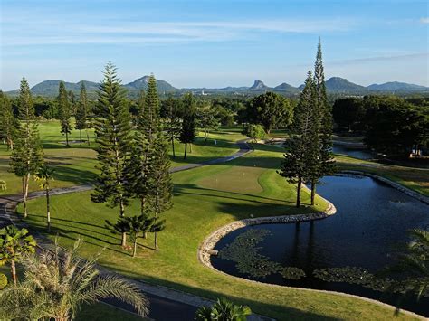 Phoenix Gold Golf & Country Club in Pattaya | Thailand Golf Course