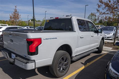 Spotted: Avalanche Lightning XLT (new 2023 color) | Ford Lightning ...