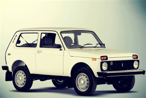 Lada NIVA 2h Retro Car Tour - URCA Ltd Reservations