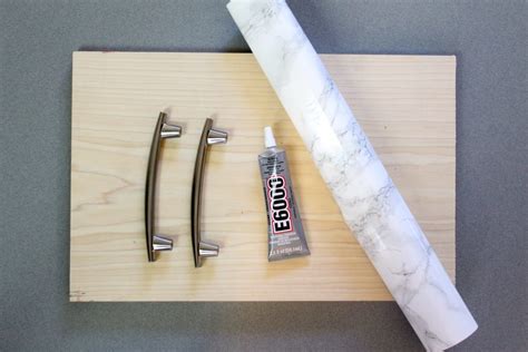 DIY Faux Marble Serving Tray | Cambria Winery