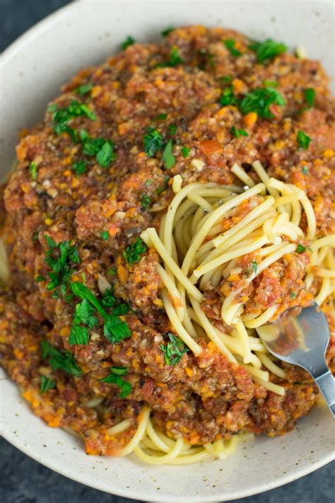 Best Vegetarian Bolognese Sauce Recipe - Build Your Bite