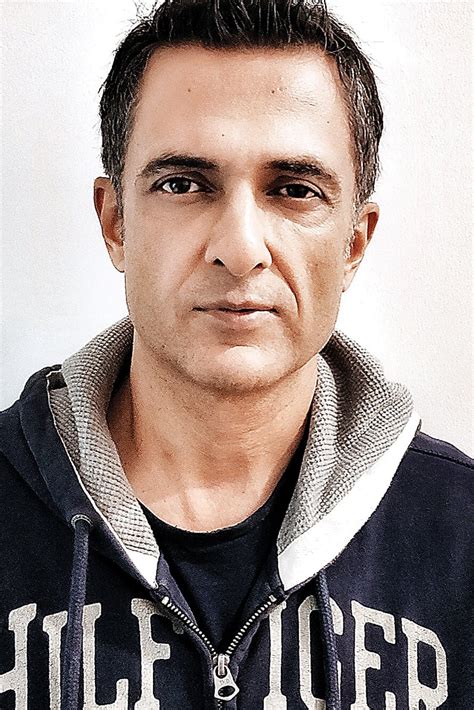 Sanjay Suri - About - Entertainment.ie