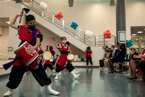 DVIDS - Images - Bob Hope Elementary opens with ribbon cutting ceremony [Image 2 of 9]