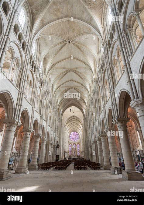 The interior of Laon cathedral, France, Europe Stock Photo - Alamy