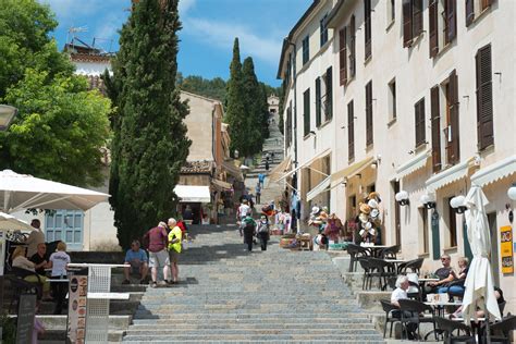 Pollenca Old Town (Majorca) | Jet2holidays