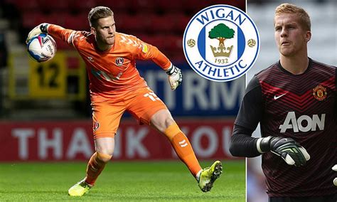 Wigan beat rivals to the signing of former Manchester United goalkeeper ...