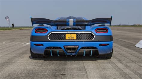 Koenigsegg has smashed the world’s fastest car record | Top Gear