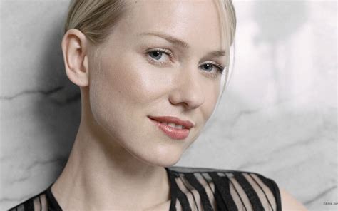 Download Celebrity Naomi Watts HD Wallpaper