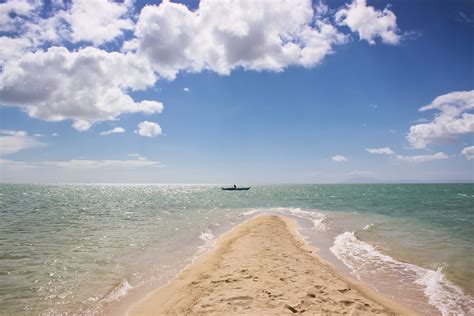 Day Trip Island Hopping in Pagbilao, Quezon - ANG KALADKARIN