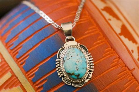 Kingman Turquoise Necklace - Native American Turquoise Jewelry - Dakota Sky Stone