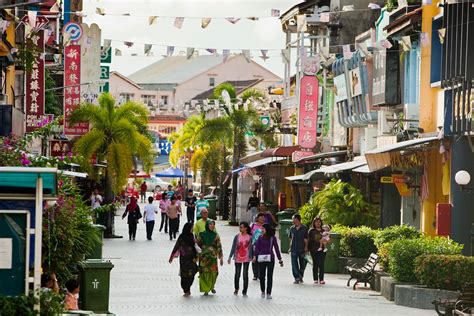 Kuching es la capital de Sarawak, Malasia - ExoViajes