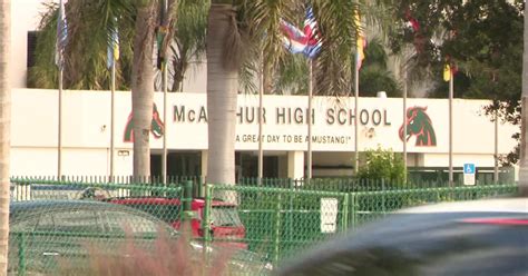 Hollywood Police Investigate Death Of Student At McArthur High School ...