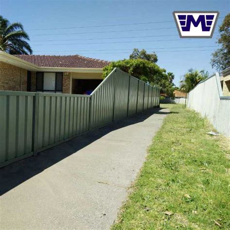 How To Install a Colorbond Fence - DIY Guide | Mackson