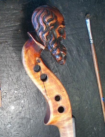 Tulsa_Violin_Repair_Luthier_Gaspard_Scroll_4.JPG (438×570) | Strumenti