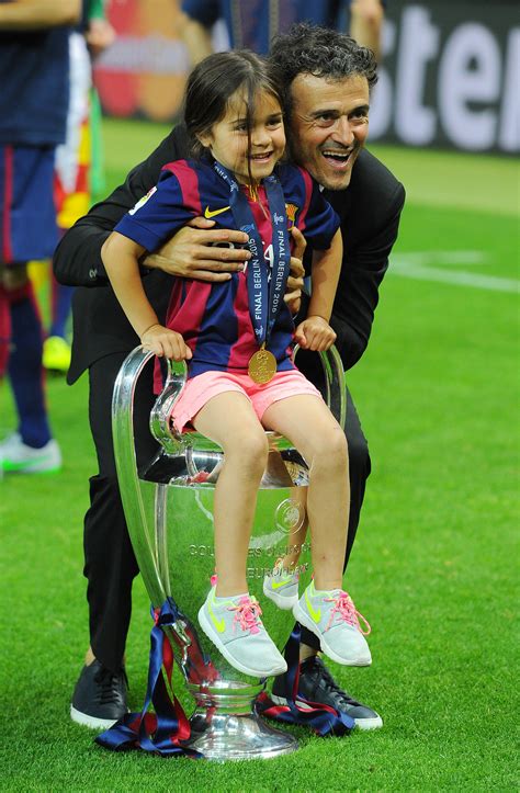 Soccer Star Luis Enrique's Daughter, 9, Dies of Bone Cancer: 'We'll ...