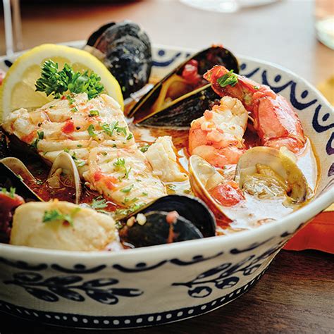 Cioppino - Dinner Recipe | BCLIQUOR