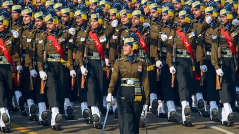 In Pics | Republic Day 2020: Battle tanks, marching contingents and colourful tableaux at parade ...