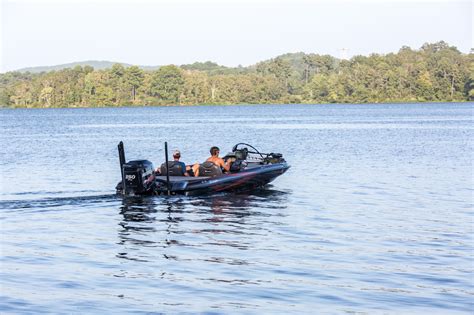 Lake spotlight: Lay Lake - Fish Alabama - Alabama Bass Trail