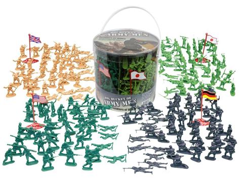 Buy Army Men Action Figures -soldiers of WWII- Big Bucket of Army Soldiers - Over 200 Piece Set ...