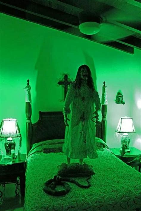 22 Halloween Bedroom Ideas – Cathy