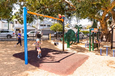 Bulimba Memorial Park Bulimba - Brisbane Kids