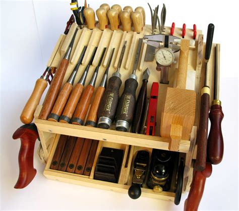 Workbench Tool Caddy - FineWoodworking