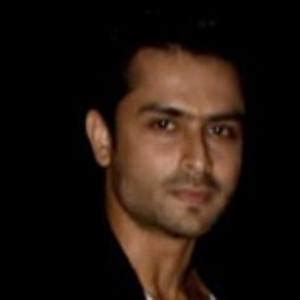 Shoaib Ibrahim - Age, Family, Bio | Famous Birthdays