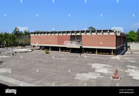 Chandigarh museum art gallery hi-res stock photography and images - Alamy