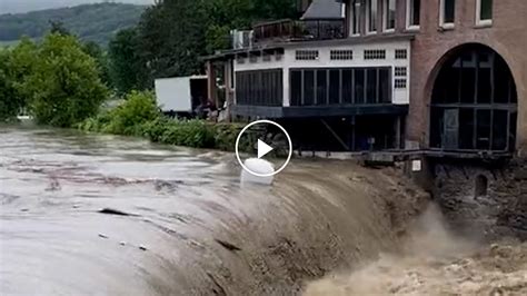 Downpours Cause Dangerous Flooding in Vermont - The New York Times