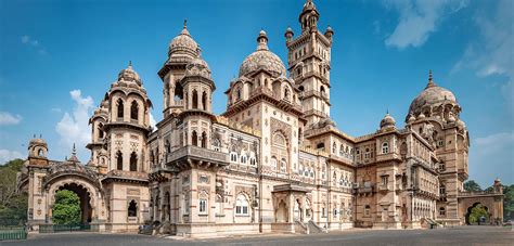 Laxmi Vilas Palace Vadodara Timings, History, Ticket Price - Gujarat Darshan Guide