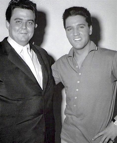 Rare picture with long time friend Lamar Fike | Elvis, Young elvis, Elvis presley