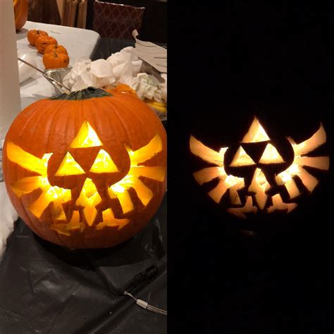 A good ol’ classic logo for my pumpkin carving : zelda