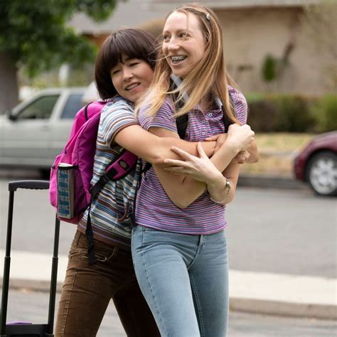 ‘PEN15’ on Hulu Review: A Millennial Coming-of-age Comedy