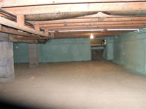 Crawl Space Insulation - Spray Foam Technologies