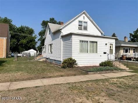 Larimore ND Single Family Homes For Sale - 3 Homes | Zillow